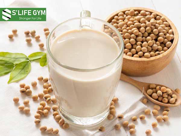 Sữa đậu nành - nước uống thanh lọc cơ thể hiệu quả