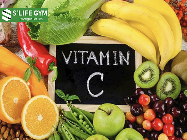 Vitamin C có trong rau củ quả là chất dinh dưỡng tốt nhất cho cơ bắp