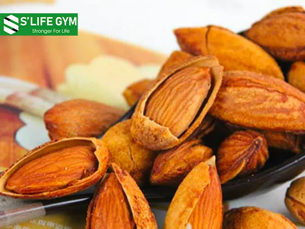 Hạt hạnh nhân có tác dụng đẹp da, chống lão hóa