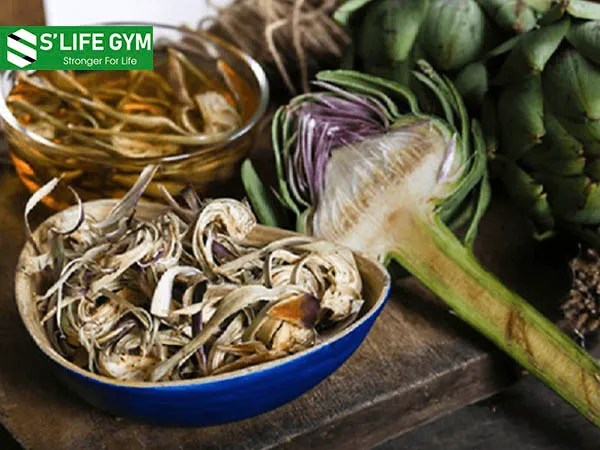 Atiso có tác dụng lợi tiểu và được dùng đề điều trị bệnh phù và thấp khớp