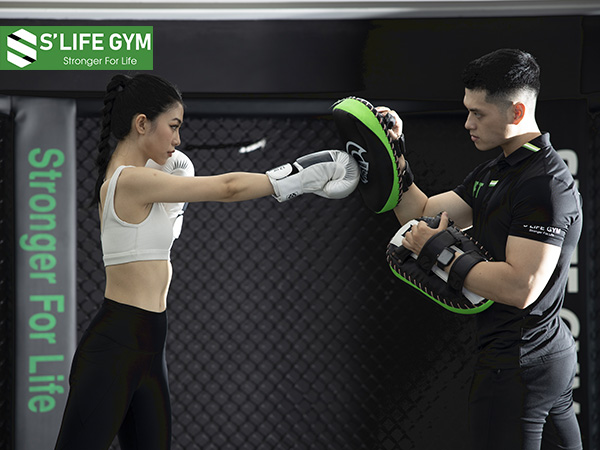 Cách tập Kick – Boxing bao gồm một số động tác cơ bản dành cho nữ