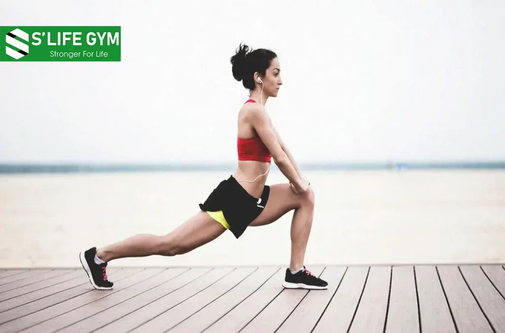 Bắt Đầu Ngày Mới Với 4 Động Tác Kéo Giãn