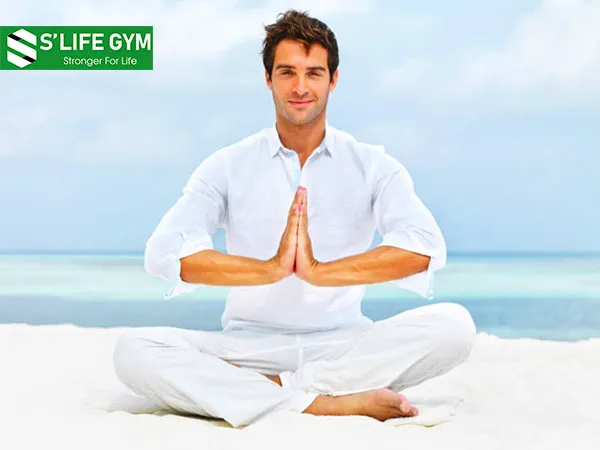 Tập yoga cho nam giới giúp cải thiện "bản lĩnh đàn ông"