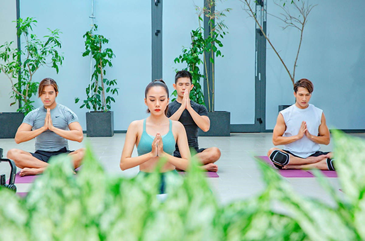 Áp Dụng 5 Bài Tập Yoga Vào Buổi Sáng Cho Ngày Mới Nhẹ Nhàng