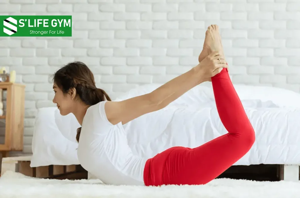 Tư Thế Yoga Kéo Căng Buổi Sáng Đơn Giản