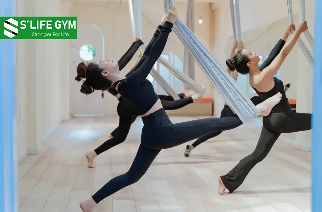 5 Tư Thế Yoga Bay Đơn Giản Giúp Chữa Mất Ngủ Kinh Niên