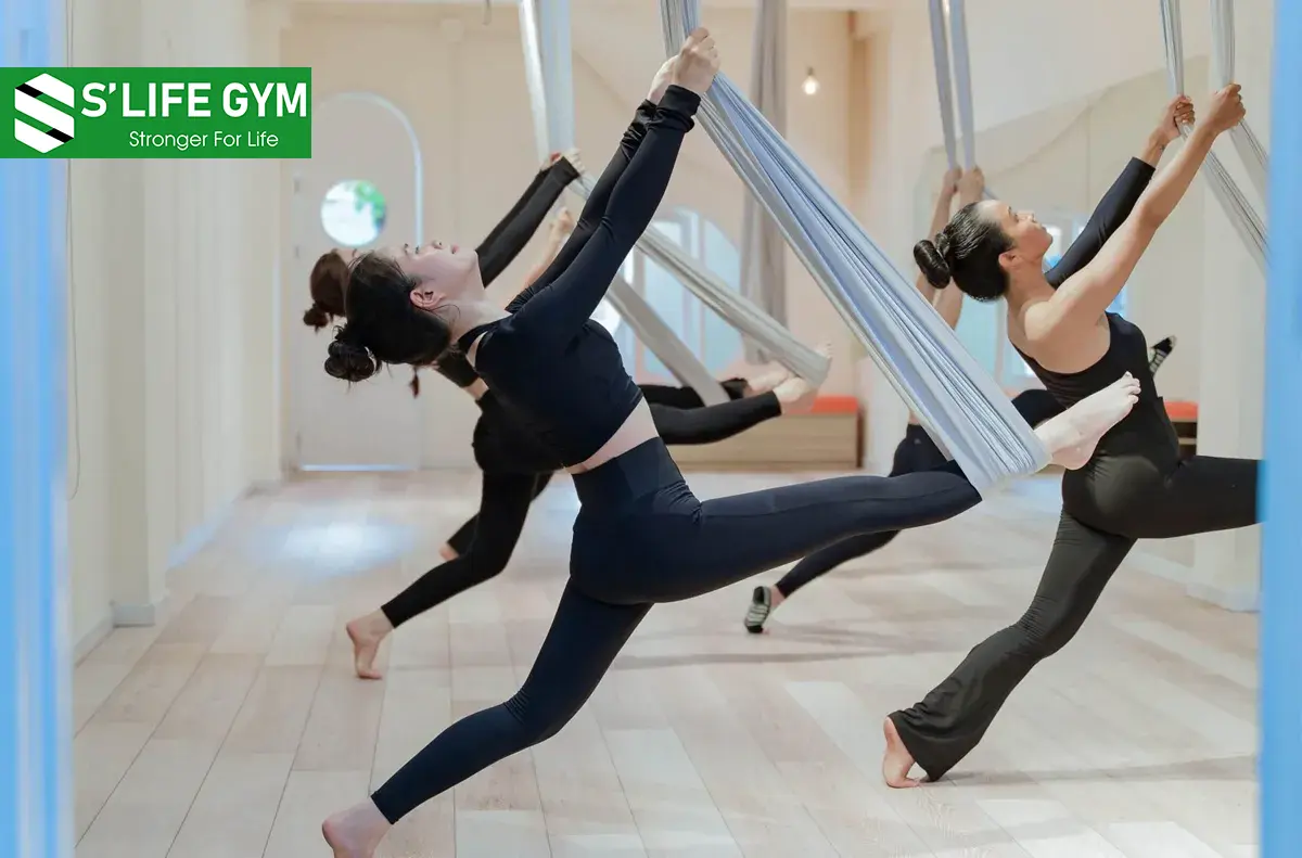 5 Tư Thế Yoga Bay Đơn Giản Giúp Chữa Mất Ngủ Kinh Niên