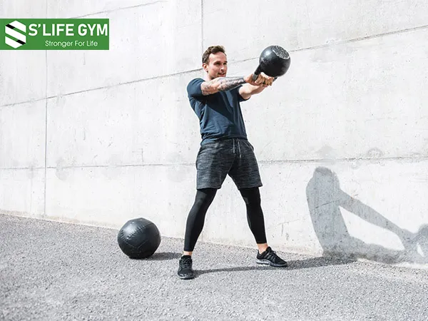 Tập luyện kettlebell thường xuyên giúp tăng cường sức khỏe
