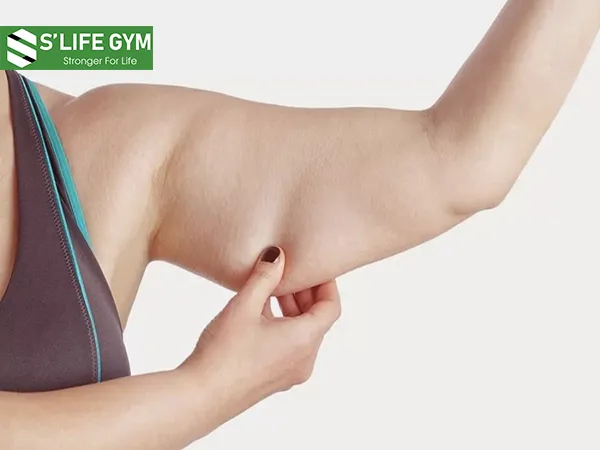 tập luyện sai cách làm bắp tay to