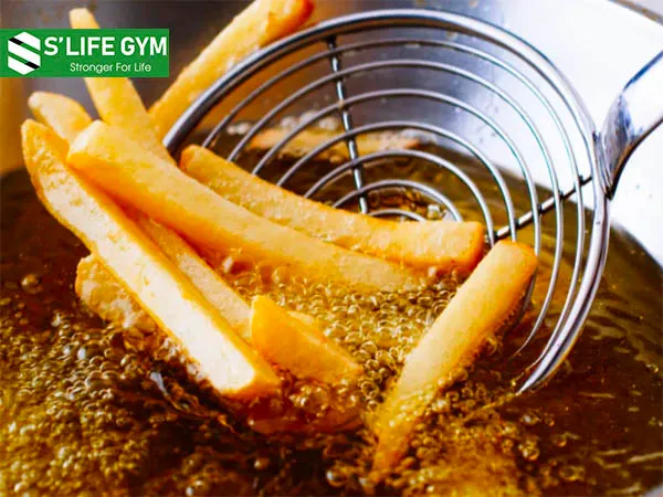 Snack khoai tây chiên chứa nhiều calo hơn bạn nghĩ