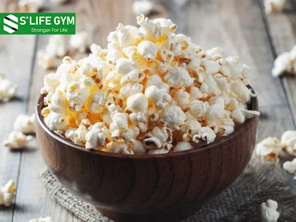 Món ăn vặt khi xem bóng đá không sợ tăng cân: Bỏng ngô