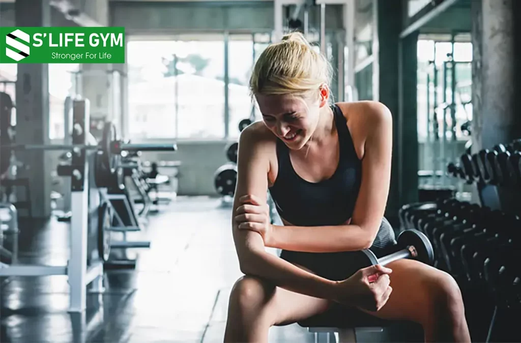 HLV Lý Giải Nguyên Nhân Tại Sao Lại Đau Cơ Sau Khi Tập Gym?