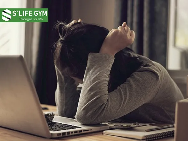 Áp lực công việc làm giảm ngon miệng, không muốn ăn bất cứ gì