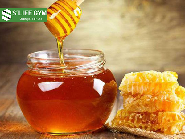 Tăng cân bằng mật ong giúp cơ thể tăng trọng lượng nhờ vào việc tích trữ chất béo