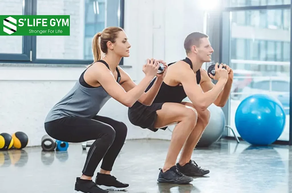 nâng tạ thực sự có thể đốt cháy nhiều chất béo nhưng không tốn quá nhiều thời gian để tập luyện