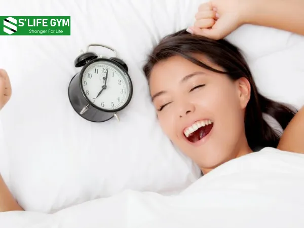Giấc ngủ cũng có thể ảnh hưởng lớn đến việc kiểm soát cân nặng