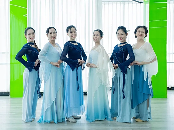 phong-tap-mua-co-trang-slife-tphcm(5)