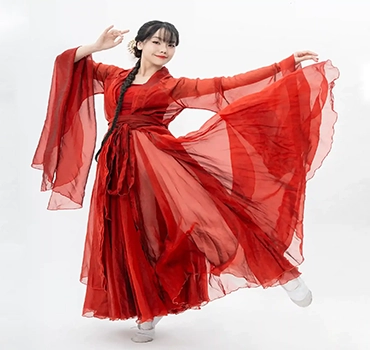 Tập múa giúp cơ thể dẻo dai, mềm mại, vóc dáng trở nên thanh thoát, quyến rũ hơn